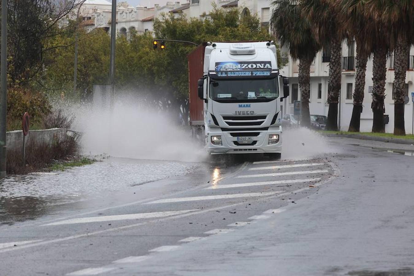 La Costa de Granada, en alerta naranja por lluvias