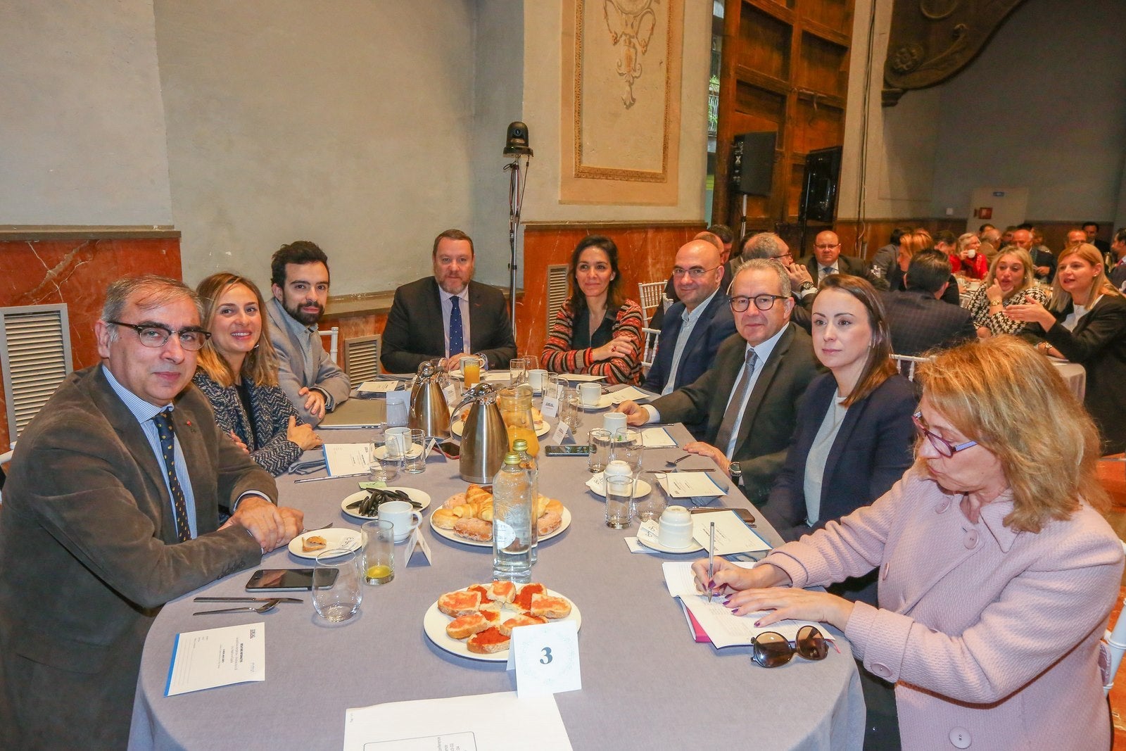 El comisario europeo de Acción por el Clima y Energía, Miguel Arias Cañete, interviene en un desayuno informativo organizado por IDEAL con el patrocinio de Endesa