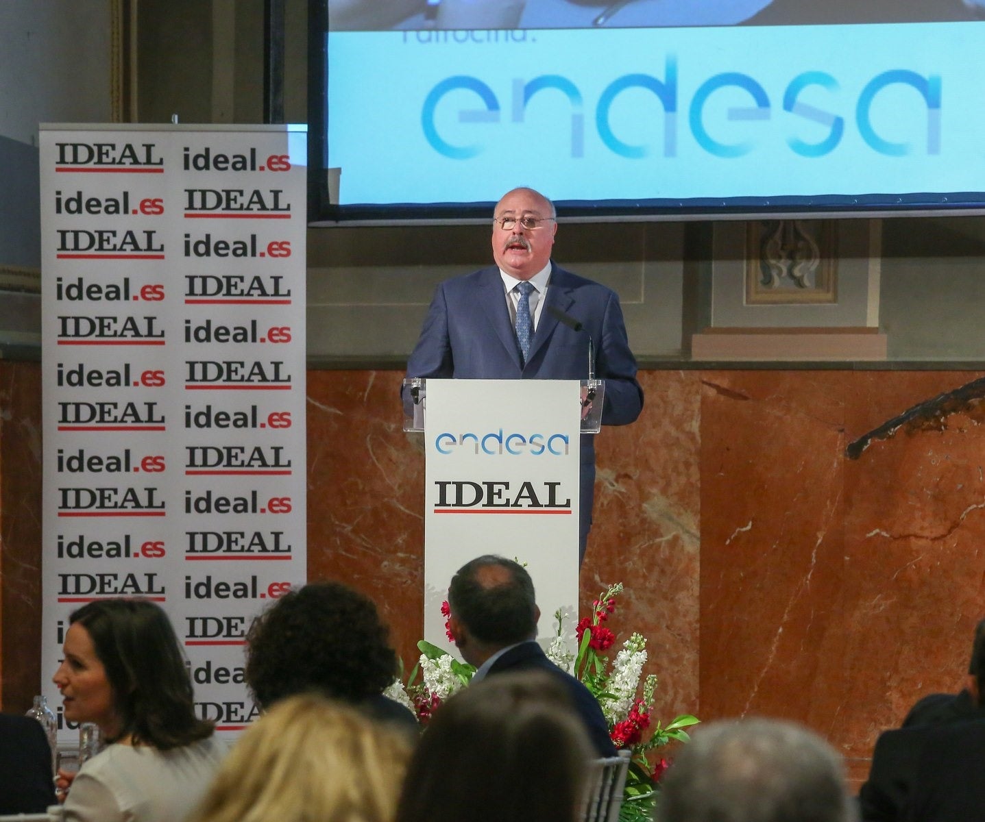 El comisario europeo de Acción por el Clima y Energía, Miguel Arias Cañete, interviene en un desayuno informativo organizado por IDEAL con el patrocinio de Endesa