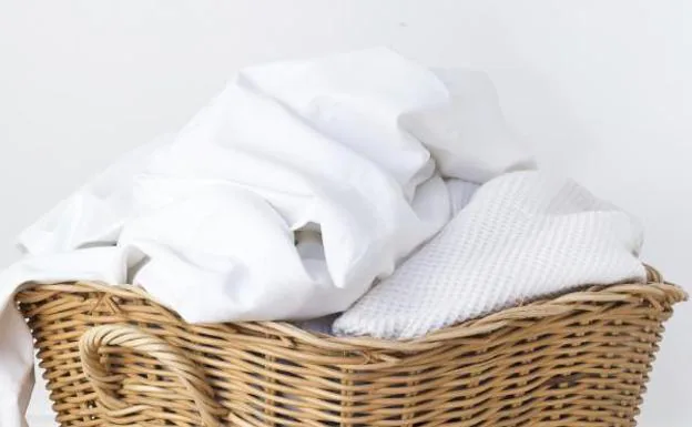 ¿Cada cuánto tiempo tienes que cambiar y lavar las sábanas y toallas?