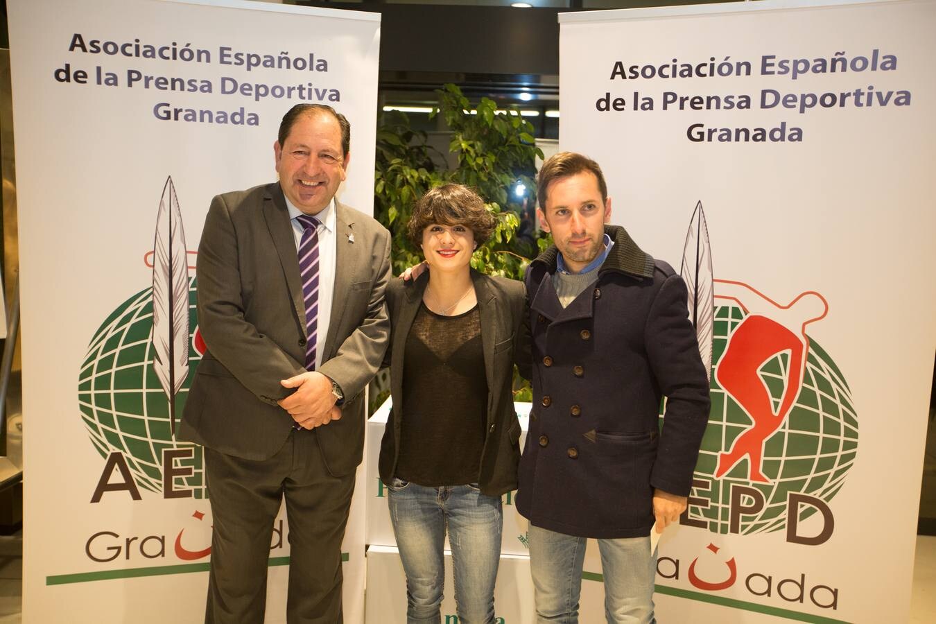 La Asociación Española de la Prensa Deportiva en Granada coronó anoche en el Auditorio de Caja Rural a los mejores atletas del 2017