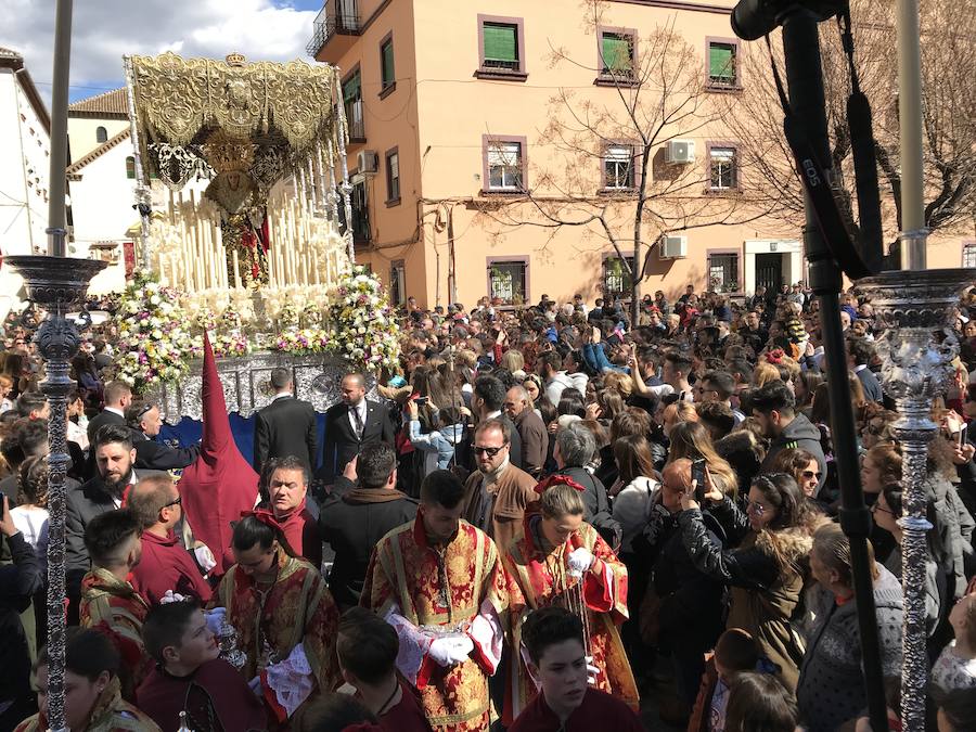 Nuestra Señora de la Luz, por las calles de la ciudad. 