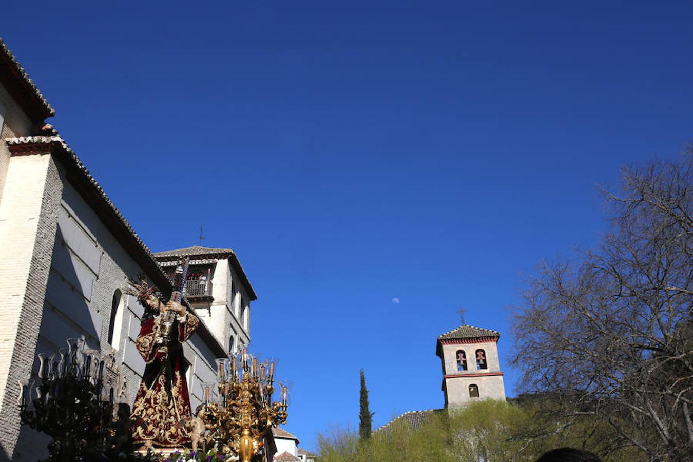 La Real Hermandad del Santo Via-Crucis, cofradía de Nazarenos de Nuestro Padre Jesús de la Amargura, María Santísima de las Lágrimas y Nuestra Señora de los reyes.