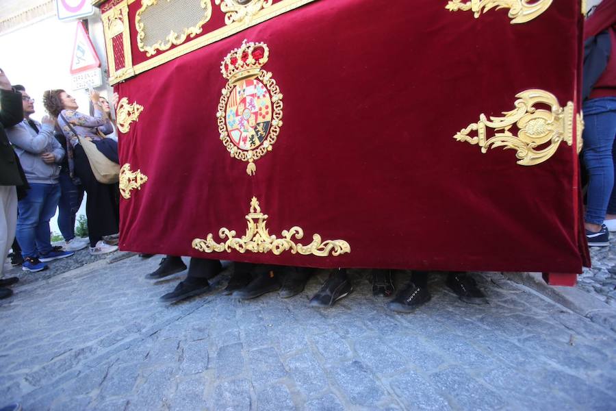 La Real Hermandad del Santo Via-Crucis, cofradía de Nazarenos de Nuestro Padre Jesús de la Amargura, María Santísima de las Lágrimas y Nuestra Señora de los reyes.