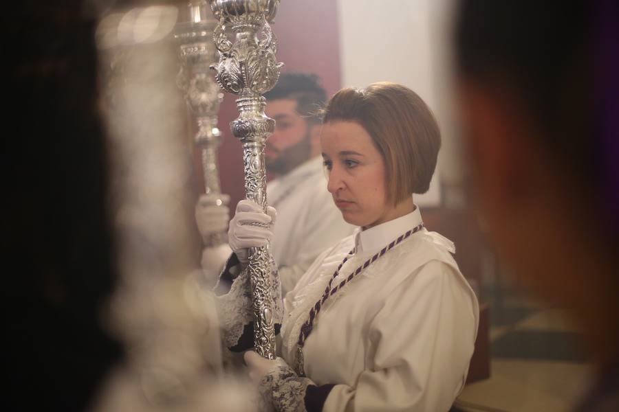 El Cristo de la Lanzada y María Santísima de la Caridad abren el Martes Santo desde la parroquia de Nuestra Señora de los Dolores