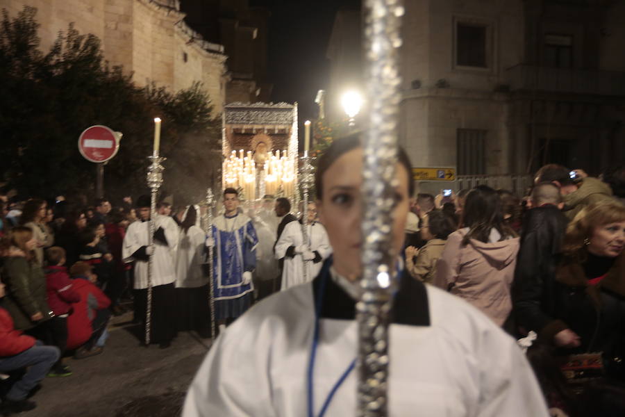 Cinco cofradías hacen hoy su recorrido por Granada. Sin duda, el Albaicín será el protagonista con La Concha, Aurora, Estrella y El Silencio 