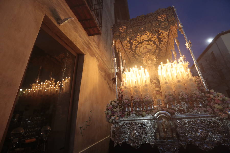 La hermandad de Nuestro Padre Jesús de la Pasión y María Santísima de la Estrella procesiona este Jueves Santo