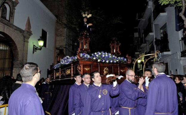 Lanjarón procesionó el Jueves Santo la imagen de Nuestro Padre Jesús Nazareno