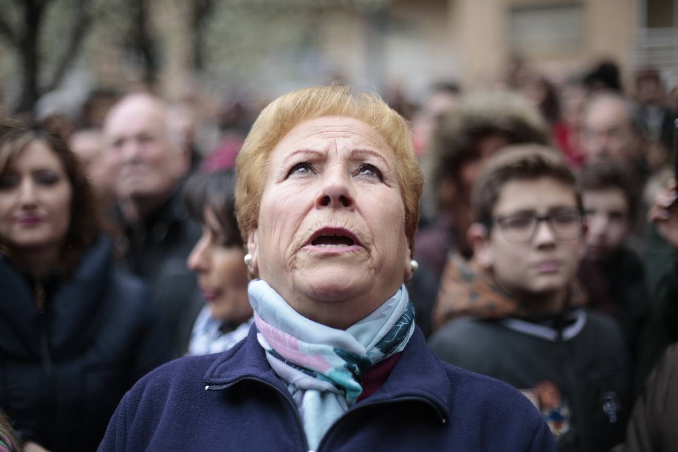 Este Viernes Santo ha vuelto la Legión a Granada. El Cristo de la Buena Muerte ha salido a las calles escoltado por una Escuadra de Gastadores de La Legión. En concreto, las unidades que se han desplazado hasta Granada pertenecen a la Brigada Rey Alfonso XIII II de la Legión con sede en Viator (Almería)