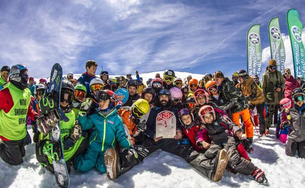 Sierra Nevada homenajea al medallista olímpico Regino Hernández