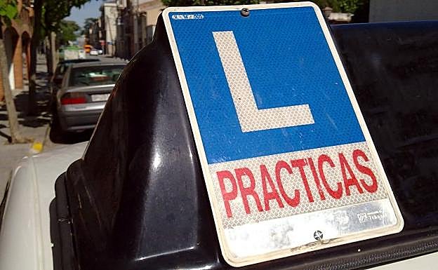 La gran novedad de la DGT para los exámenes del carnet: llegan los militares