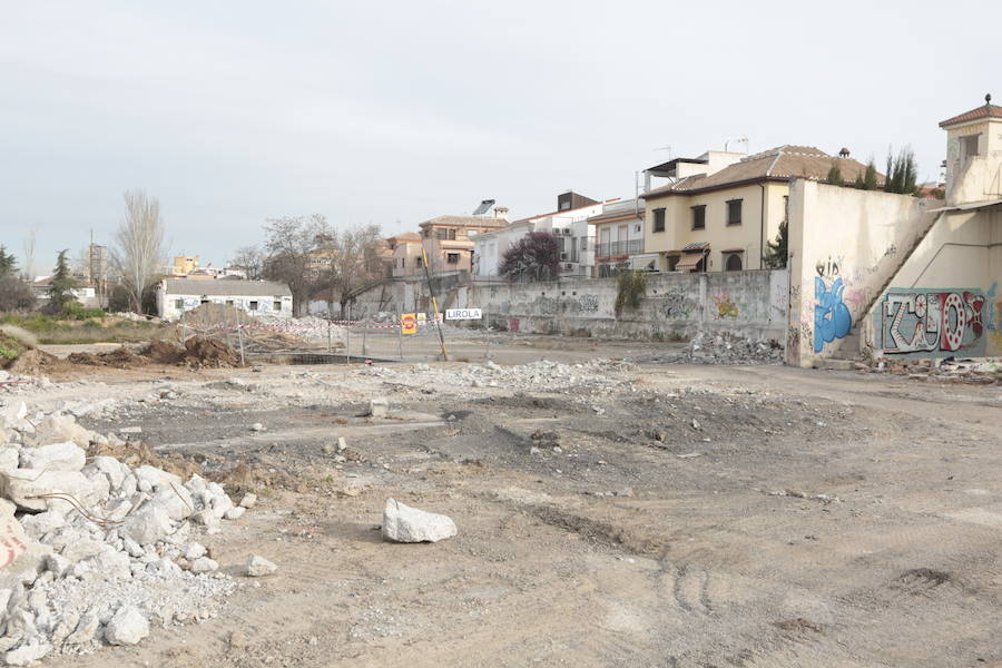El derribo de los viejos pabellones de Mondragones permitirá crear el primer parque arqueológico romano de Granada