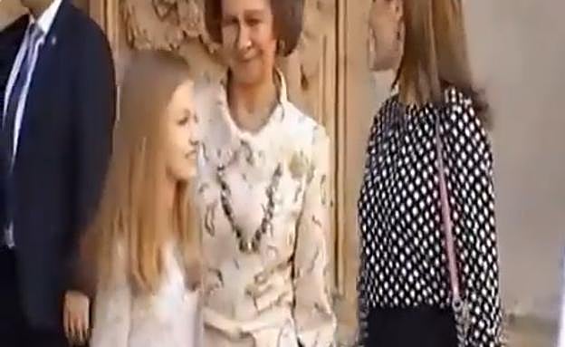 ¿Besos borrados? La escena no vista del encontronazo entre Letizia y doña Sofía
