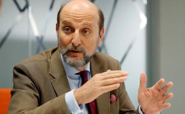 José Miguel Fernández Sastrón, presidente de la Sociedad General de Eutores de España (SGAE).