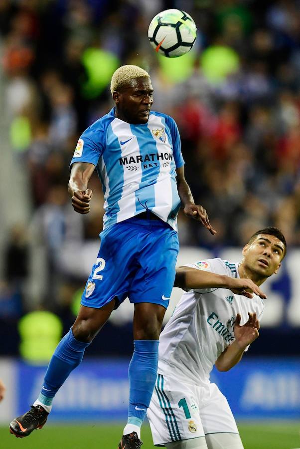 El Real Madrid consigue la victoria en La Rosaleda, gracias a los tantos de Isco y Casemiro. El Málaga marcó el gol del honor en el último minuto del encuentro