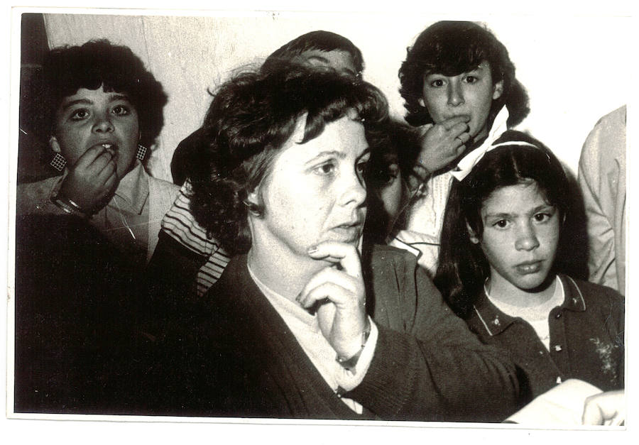 En 1985 Anabel murió asesinada. El servicio cinológico de la Guardia Civil encontró su cadáver escondido en una finca de Huétor Santillán y con signos de haber sido abusada sexualmente. Esta es la crónica de aquel suceso.