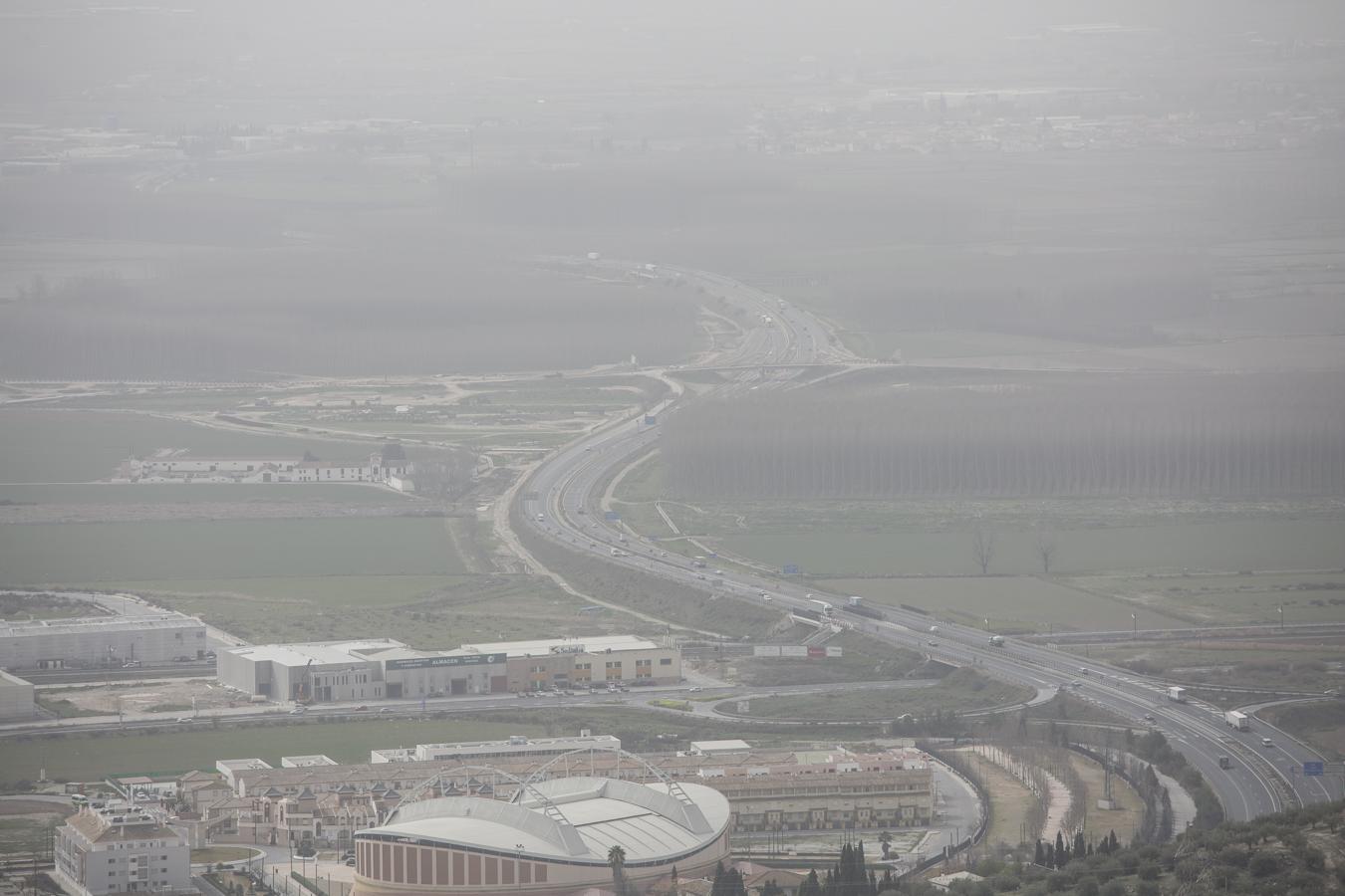 El pasado año, otra lluvia de barro tuvo lugar en Andalucía, dejando estas imágenes en Granada