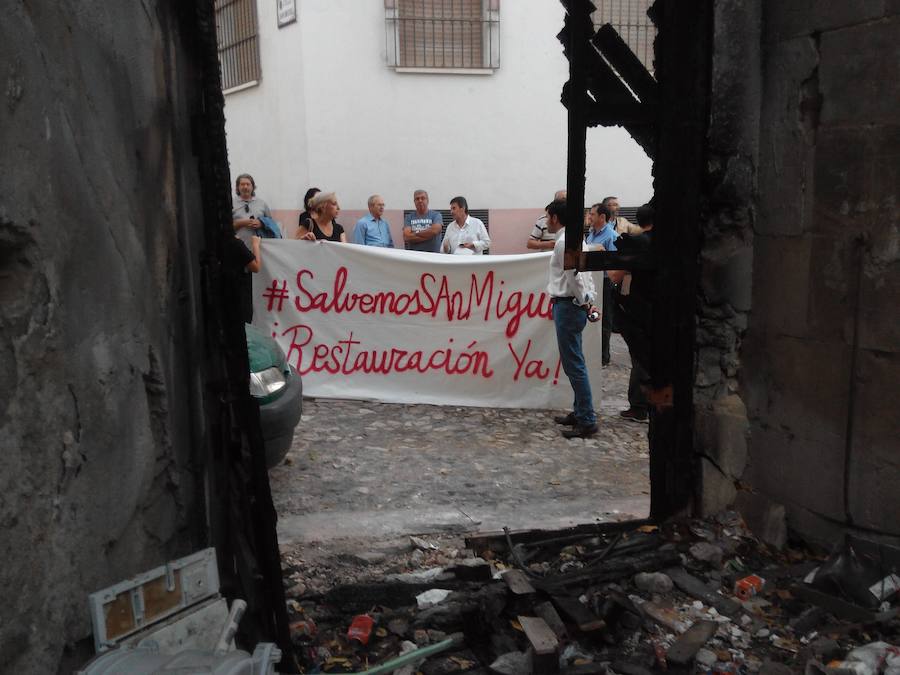 Los últimos derrumbes han puesto en evidencia una realidad que viene de décadas atrás. Históricos luchadores del movimiento vecinal hablan de más de 20 años de incumplimientos