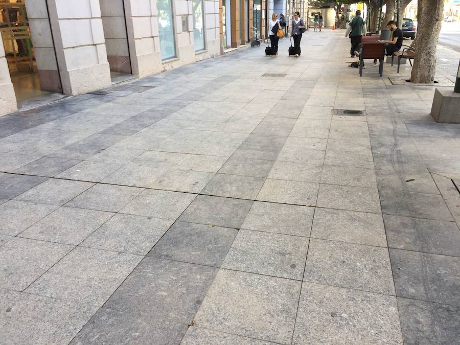 La Depresión Aislada en Niveles Altos que acecha al Golfo de Cádiz desde hace días, provoca vientos del sur que traen hasta la Bahía de Almería el polvo sahariano que hoy cubre gran parte del sur de la provincia