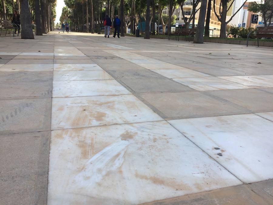 La Depresión Aislada en Niveles Altos que acecha al Golfo de Cádiz desde hace días, provoca vientos del sur que traen hasta la Bahía de Almería el polvo sahariano que hoy cubre gran parte del sur de la provincia