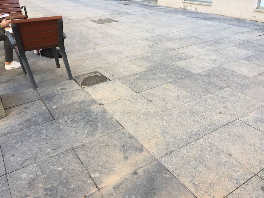 La Depresión Aislada en Niveles Altos que acecha al Golfo de Cádiz desde hace días, provoca vientos del sur que traen hasta la Bahía de Almería el polvo sahariano que hoy cubre gran parte del sur de la provincia