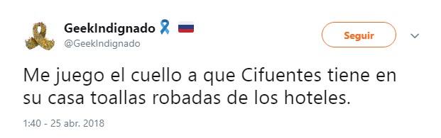 Las redes no han tardado en tirar de humor para contar lo sucedido con Cifuentes