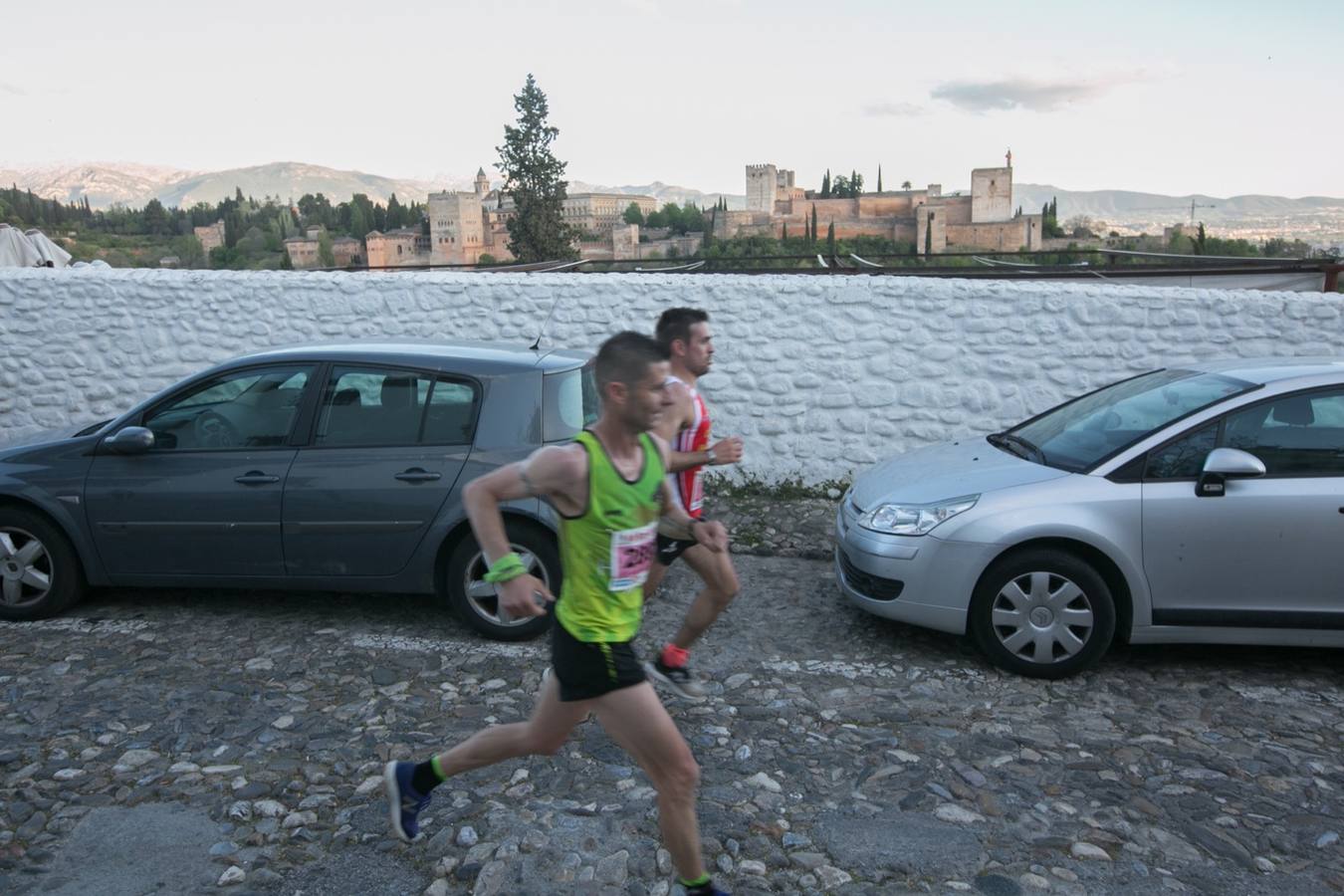 Aquí puedes ver unas maravillosas estampas de la carrera del pasado sábado en Granada