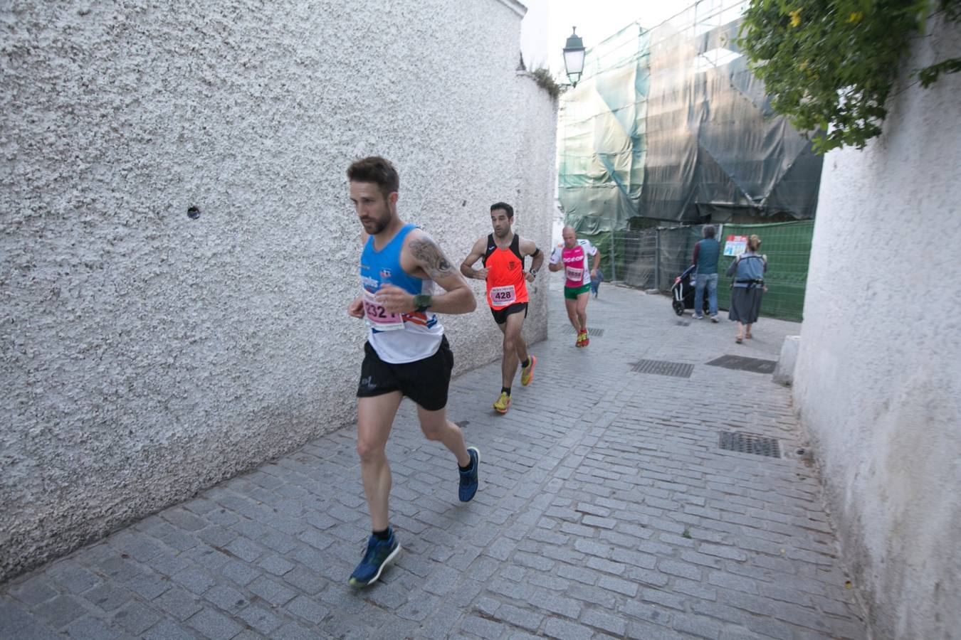 Aquí puedes ver unas maravillosas estampas de la carrera del pasado sábado en Granada