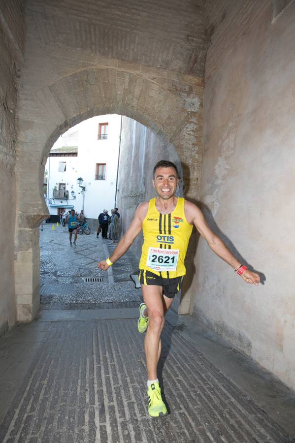 Aquí puedes ver unas maravillosas estampas de la carrera del pasado sábado en Granada