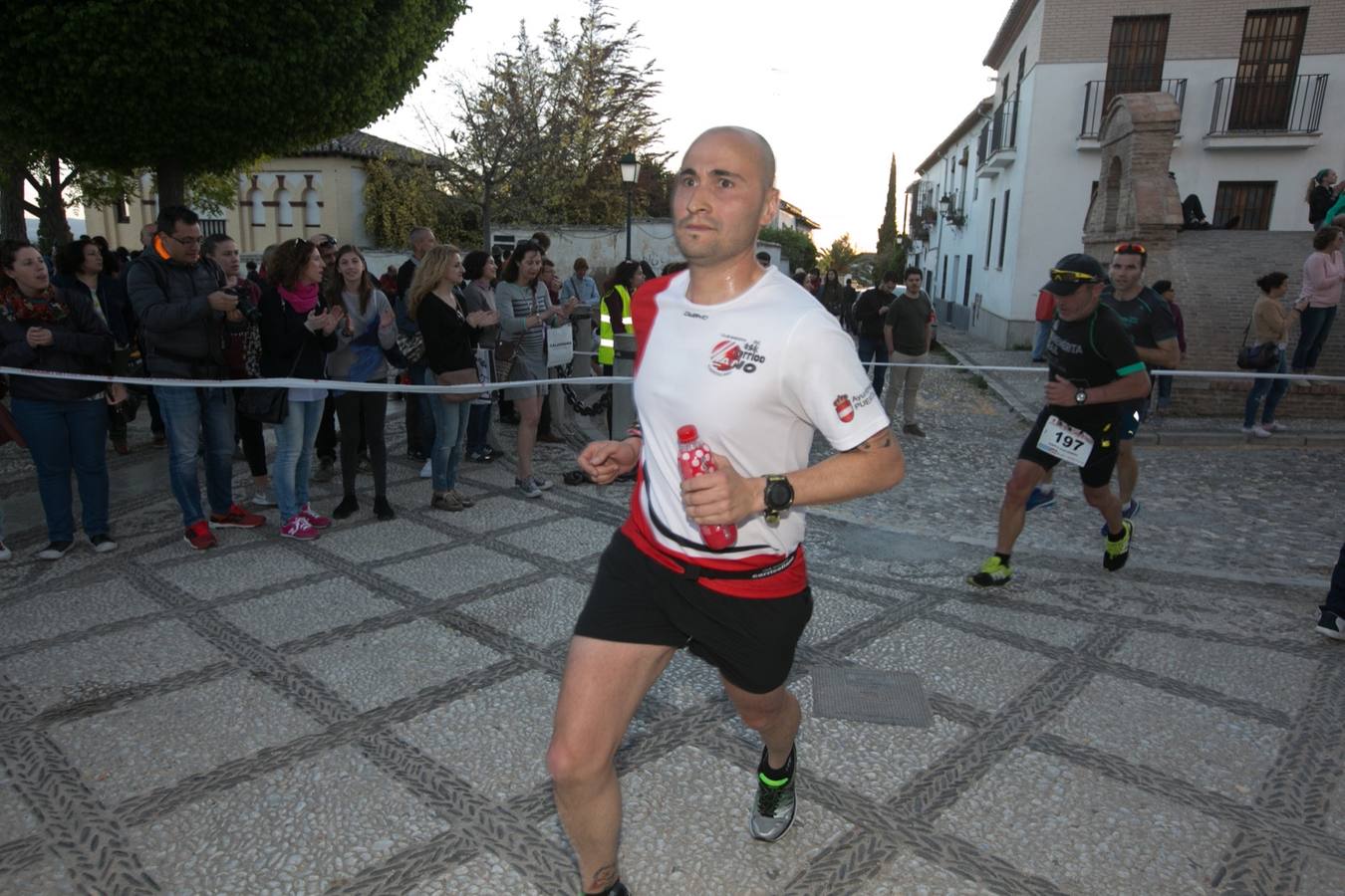 Aquí puedes ver unas maravillosas estampas de la carrera del pasado sábado en Granada