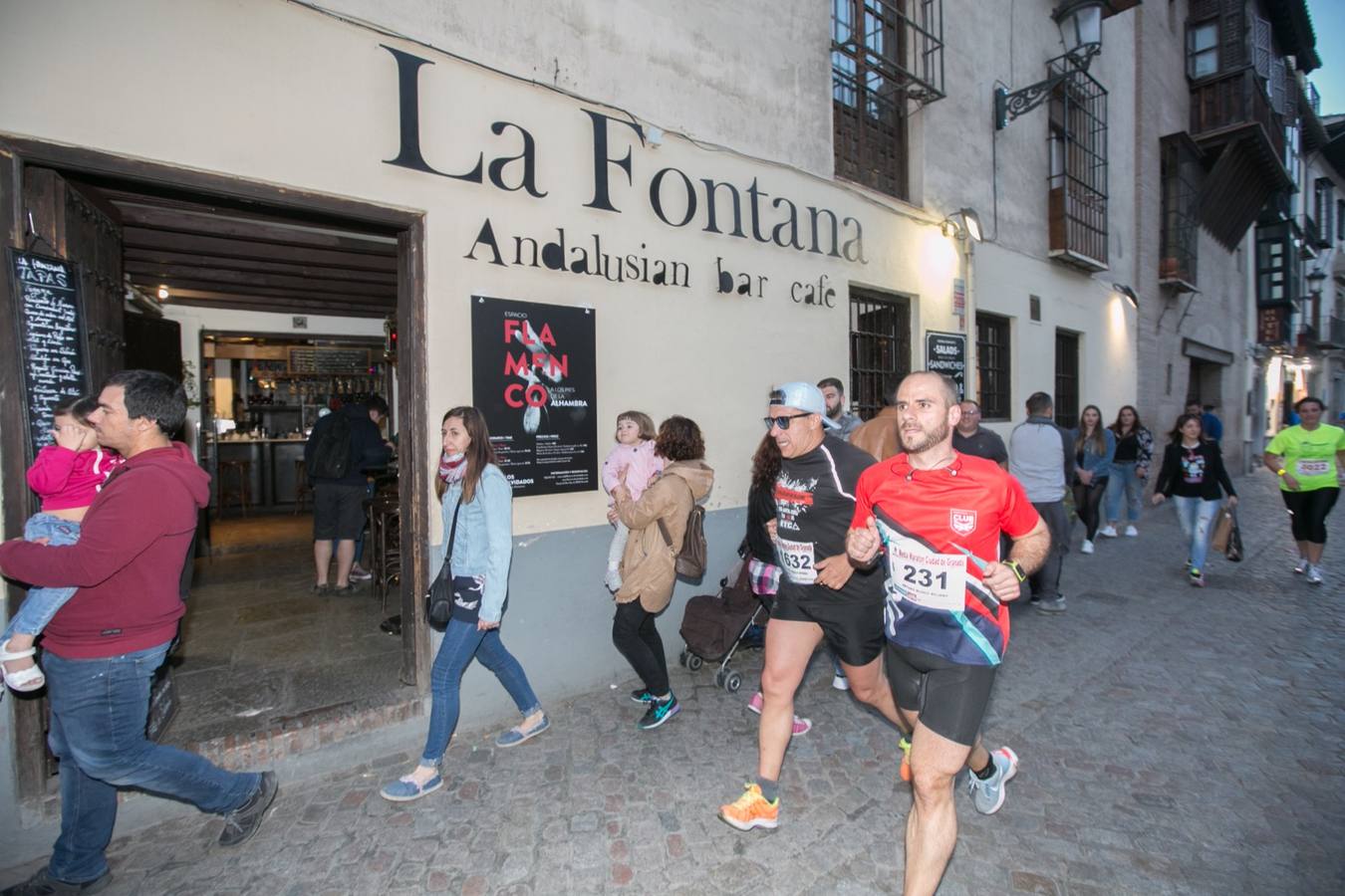 Aquí puedes ver unas maravillosas estampas de la carrera del pasado sábado en Granada