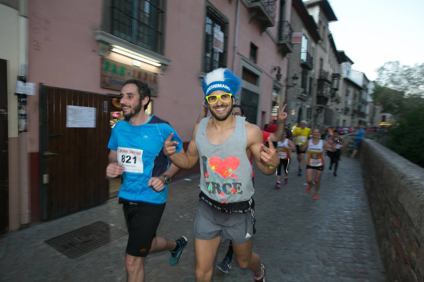 Aquí puedes ver unas maravillosas estampas de la carrera del pasado sábado en Granada