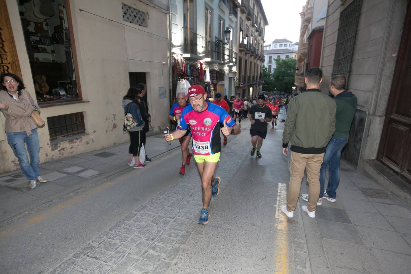 Aquí puedes ver unas maravillosas estampas de la carrera del pasado sábado en Granada