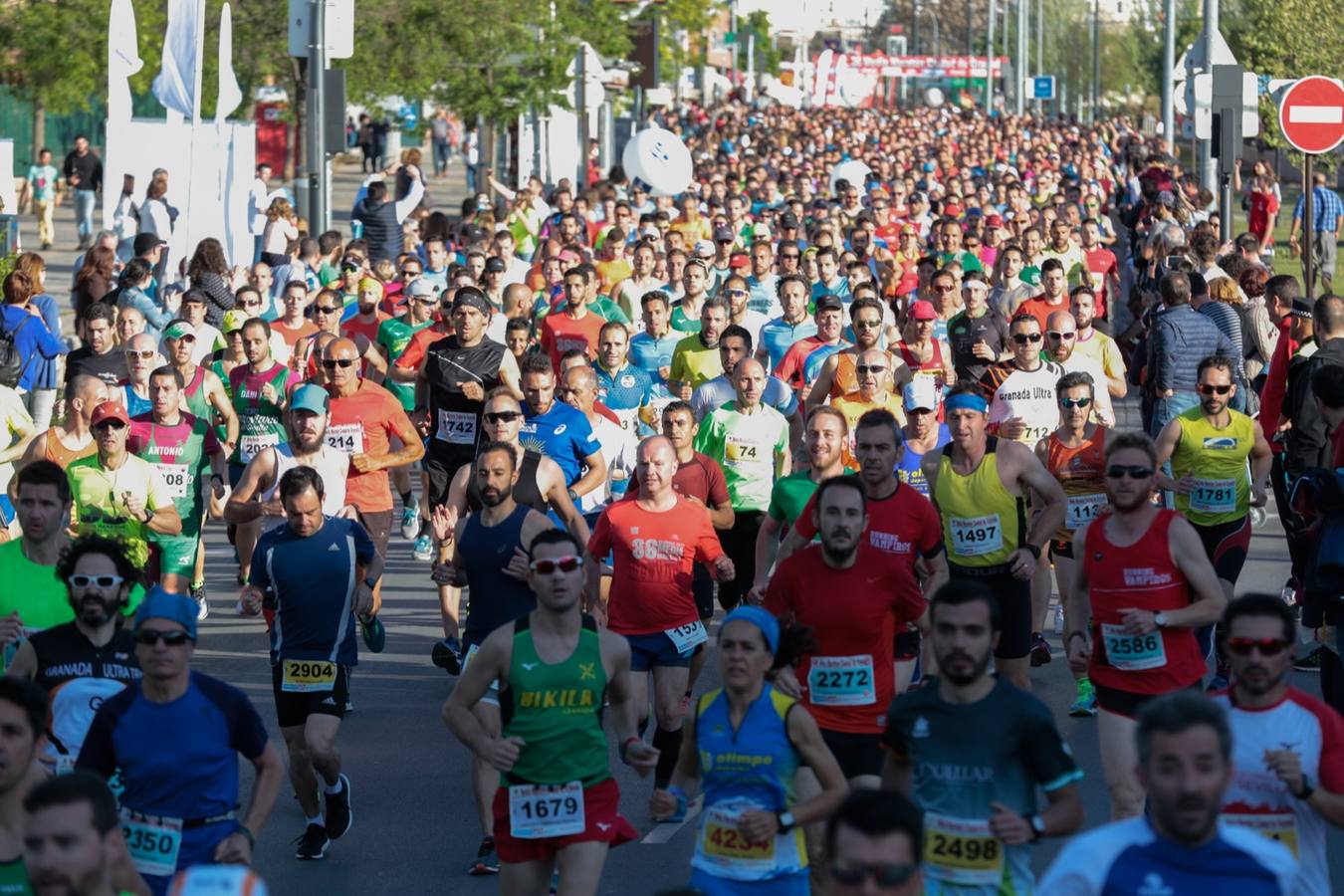 Aquí puedes ver unas maravillosas estampas de la carrera del pasado sábado en Granada