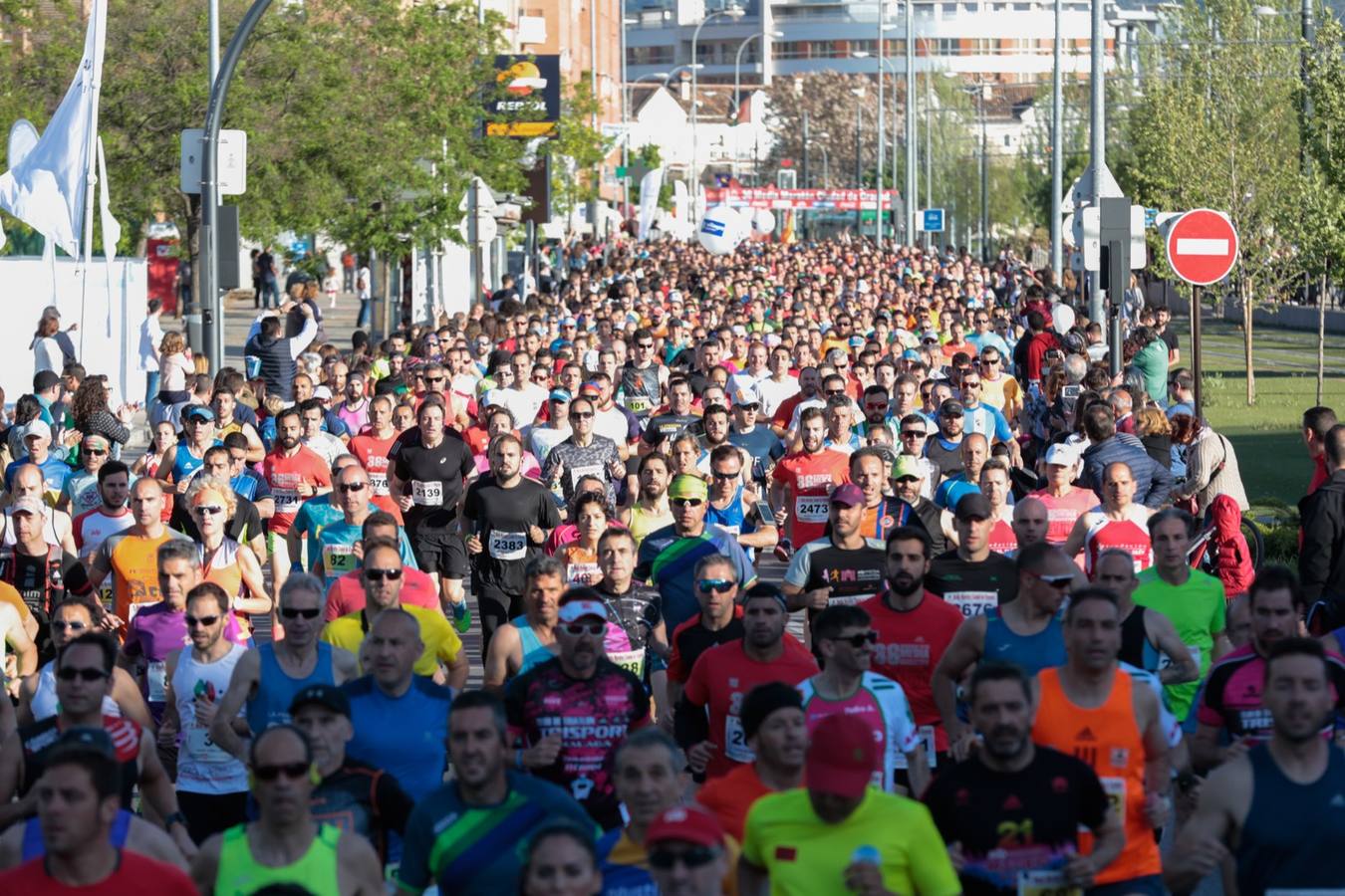 Aquí puedes ver unas maravillosas estampas de la carrera del pasado sábado en Granada