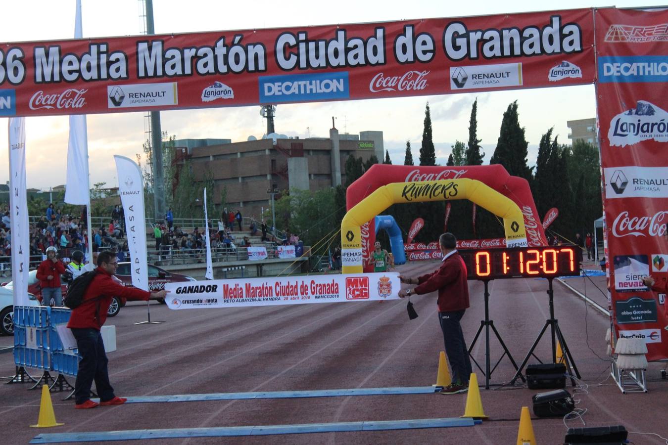 Más de tres mil personas han participado en la media maratón más bonita del mundo