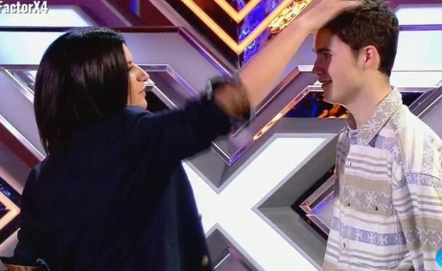 «Solo quiero escuchar tu voz»: Laura Pausini propone un cambio de look a un concursante de 'Factor X'