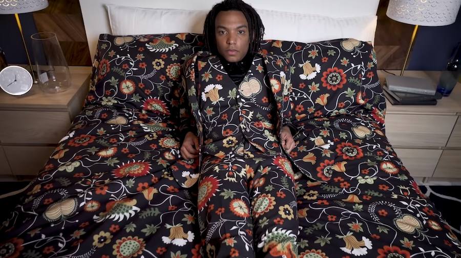 El reconocido diseñador inglés William Hunt que ha sido el encargado de dar forma a las telas SOFIA, NEDJA, ROSENRIPS y KUNGSLILJA, para crear una colección de trajes de sastre