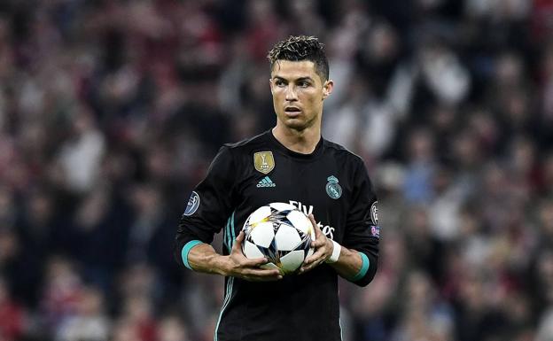 Cristiano Ronaldo, en un partido con el Real Madrid. 