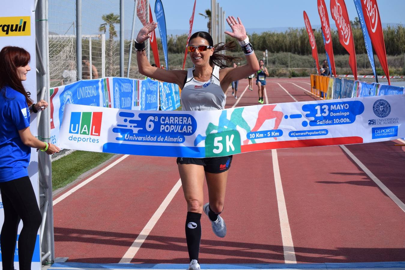 Extraordinario ambiente con motivo de la celebración de la sexta Carrera Popular