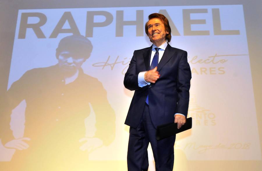 «Si es bonito vivir en Linares, más bonito es volver», ha dicho el artista, quien ha destacado su estrecha relación con la ciudad que lo vio nacer