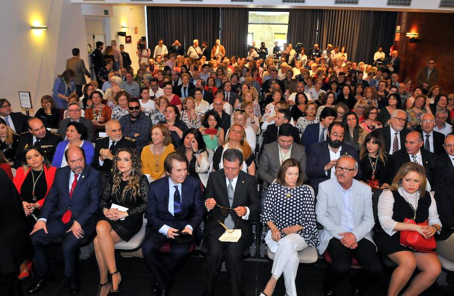 «Si es bonito vivir en Linares, más bonito es volver», ha dicho el artista, quien ha destacado su estrecha relación con la ciudad que lo vio nacer