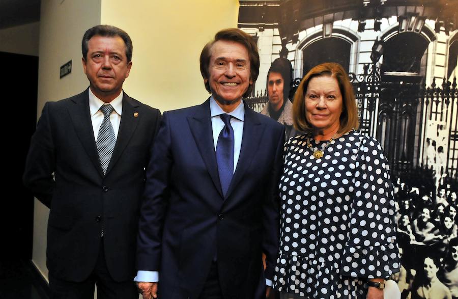 «Si es bonito vivir en Linares, más bonito es volver», ha dicho el artista, quien ha destacado su estrecha relación con la ciudad que lo vio nacer