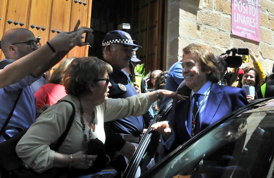 «Si es bonito vivir en Linares, más bonito es volver», ha dicho el artista, quien ha destacado su estrecha relación con la ciudad que lo vio nacer