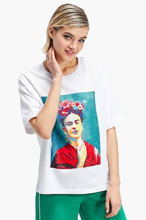 es la camiseta de Frida Kahlo Stradivarius | Ideal