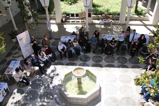 Foro de debate en la 'Facultad Cero' de la UGR. 