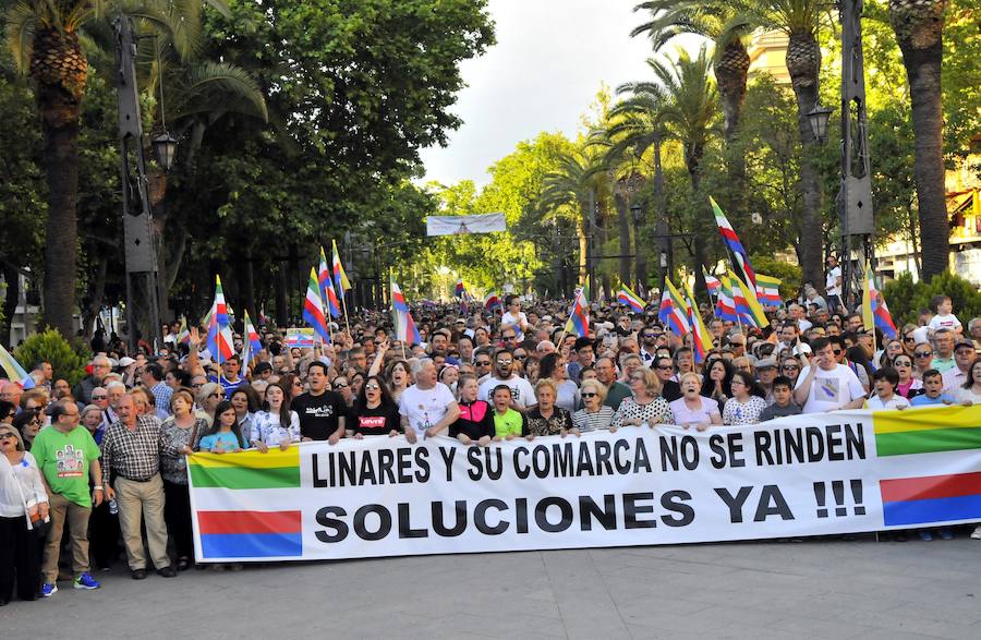 «Señora Díaz: iremos a Sevilla todos juntos, todos unidos y con nuestra bandera», indicó la plataforma en su manifiesto