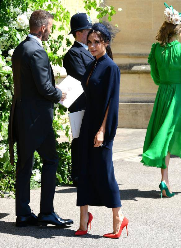 Las redes alaban la elegancia y belleza del exfutbolista en el compromiso del príncipe Harry y Meghan Markle