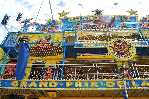 Grand Prix, para las familias más aventureras, las que busquen distintos retos dentro de una misma atracción. 