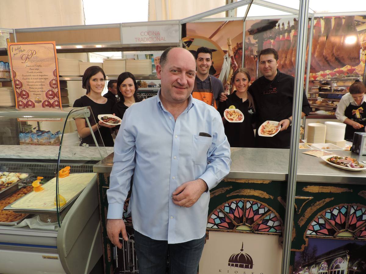 Pepe Torres, propietario de las Titas: «El Corpus sabe a jamón de Joselito y a manzanilla La Gitana»